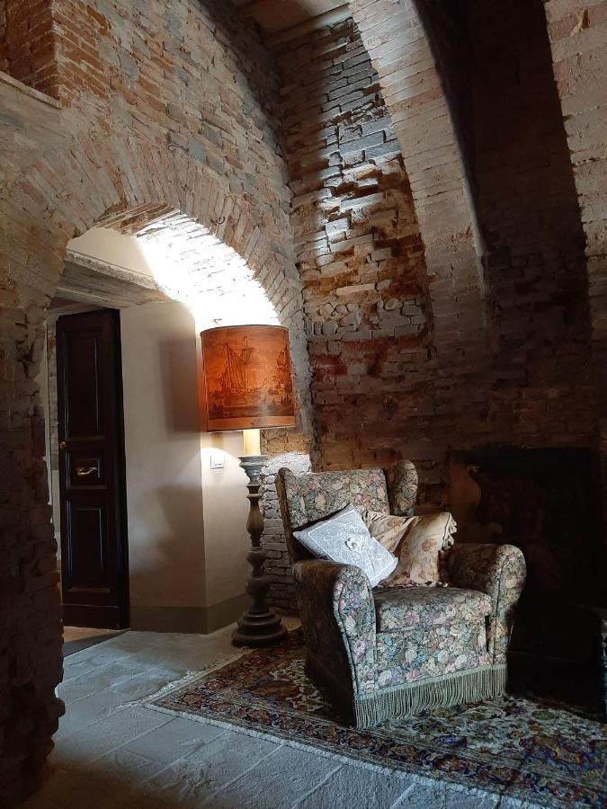 Borgo Di Beppe E Gloria Suite San Giovanni Valdarno Buitenkant foto