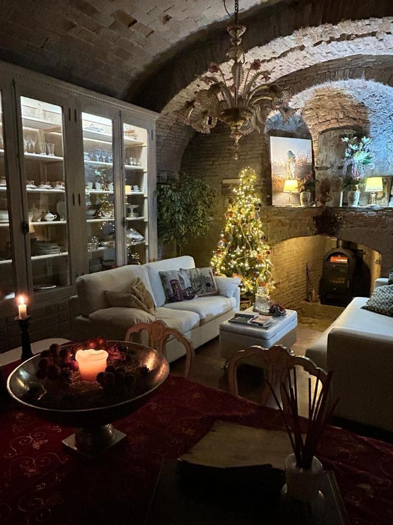 Borgo Di Beppe E Gloria Suite San Giovanni Valdarno Buitenkant foto